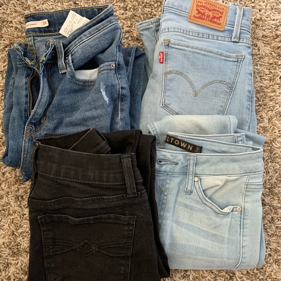 Levi's Denim - Bundle of Jeans